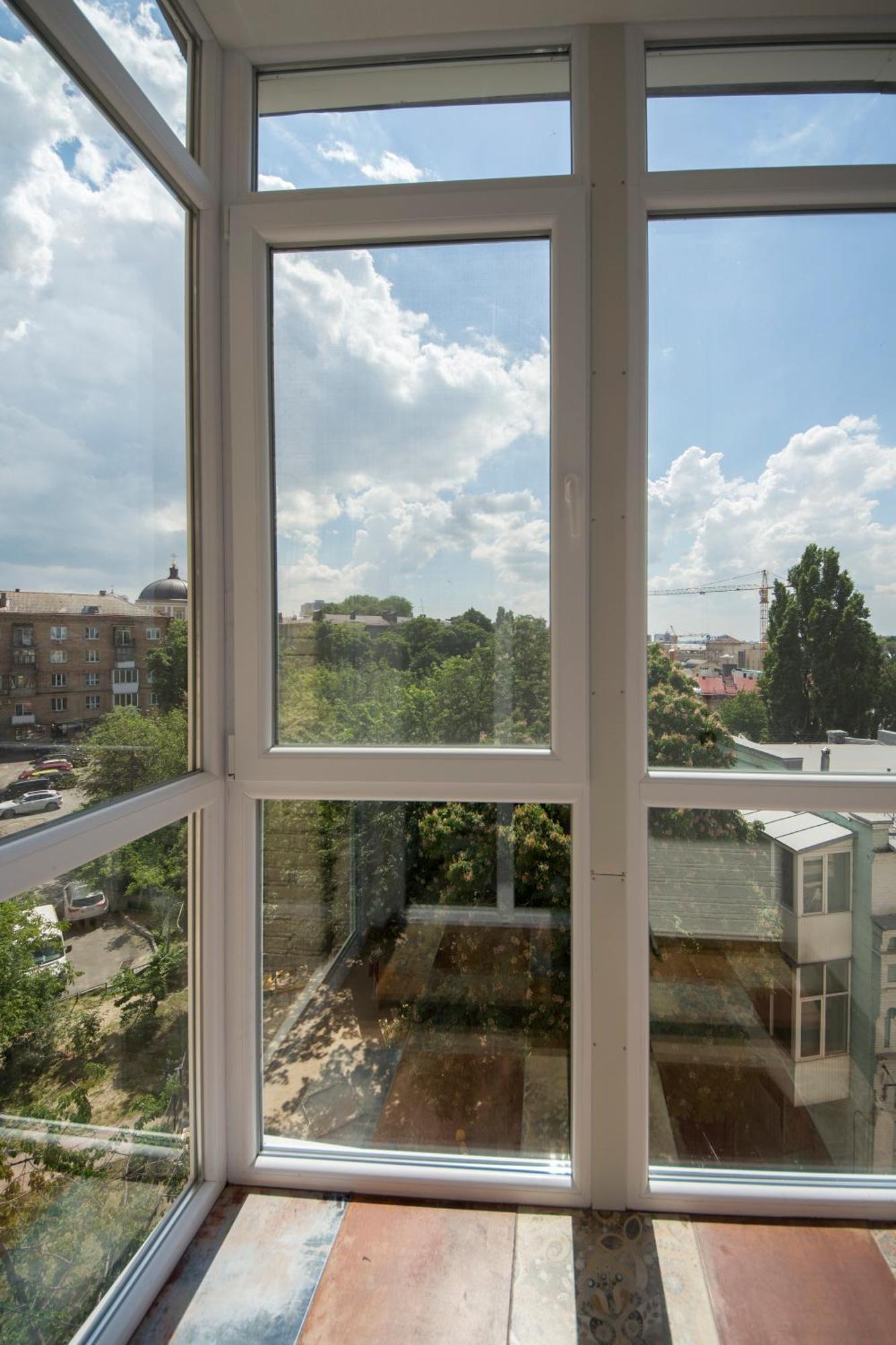 Dayflat Apartments On Mykhailivs'Ka Киев Экстерьер фото