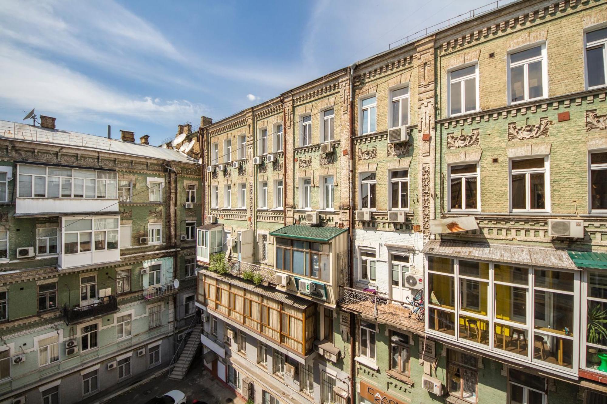 Dayflat Apartments On Mykhailivs'Ka Киев Экстерьер фото